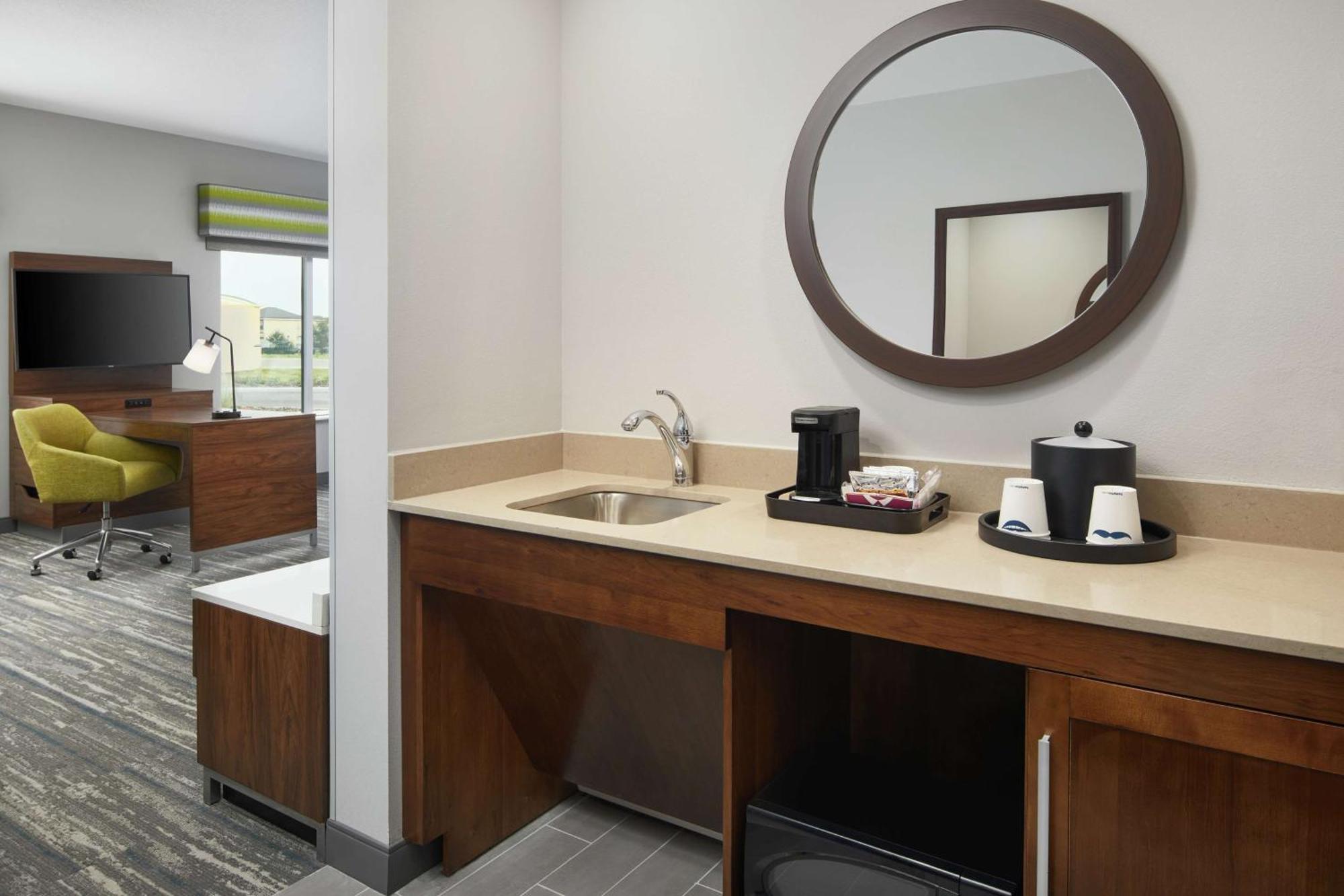 Hampton Inn Odessa Trinity Kültér fotó
